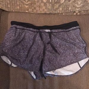 lululemon athletica size 10 shorts